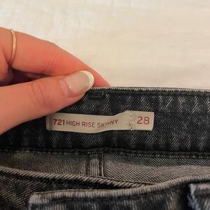 Levi's Women's High Rise Skinny Jeans - Black